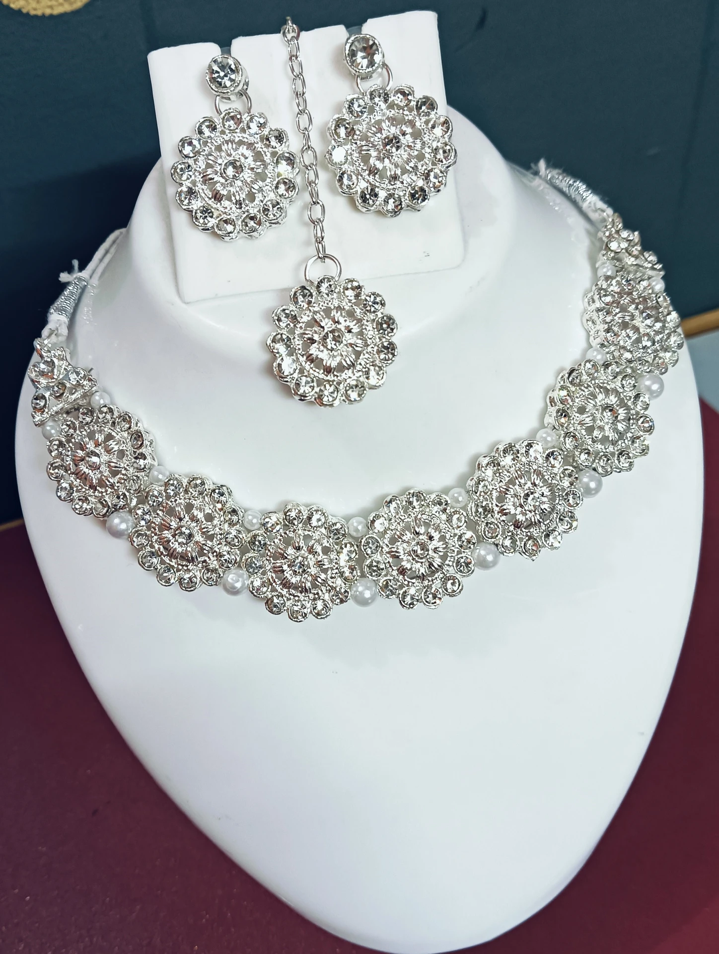 floral crystal necklace set with pearl detailing earrings and maang tikka bridal jewellery floral crystal necklace set with pearl detailing earrings and maang tikka bridal jewellery